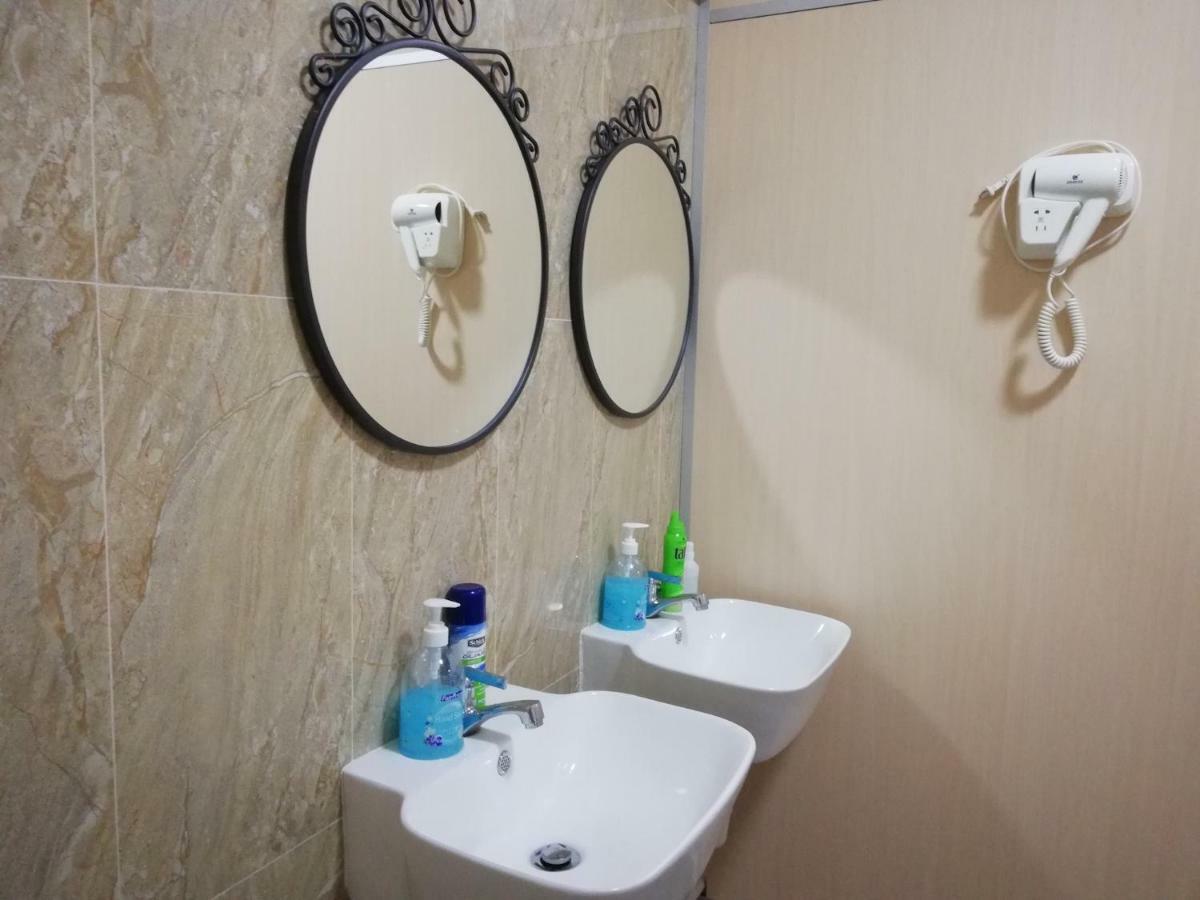 แคปซูลพอดแอทอัลยูนีด Hostel สิงคโปร์ ภายนอก รูปภาพ